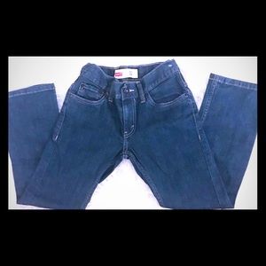 Levi’s boy size 8 Reg🛍